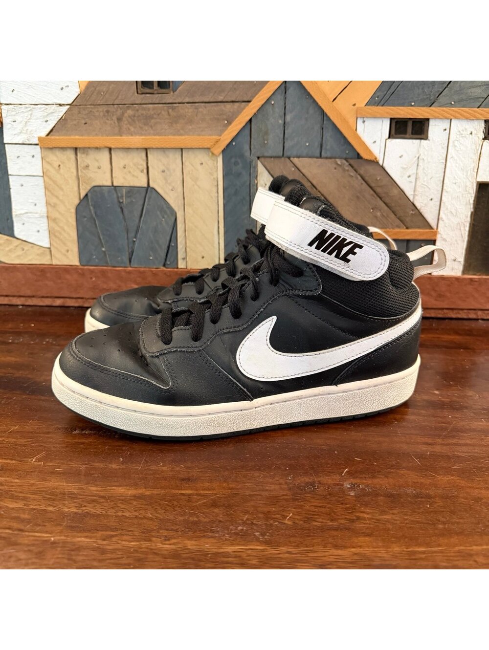 Nike Court Borough Mid 2 Kids Black White Mid Top Sneakers Size 7Y